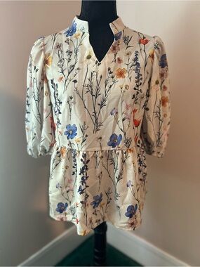 SHEIN Small Floral Peplum V-Neck Blouse